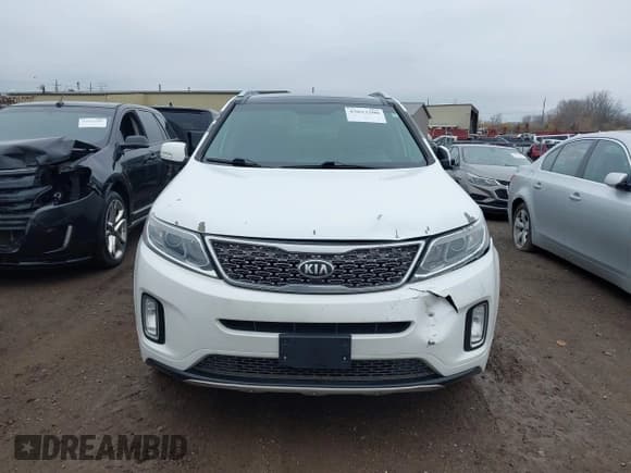 ✅ 2014 Kia Sorento SX Limited • VIN: 5XYKWDA75EG431770 • Lot: 43653200. Wystawiony na IAAI z przebiegiem 172 259 mil. Bezpłatny archiwum sprzedaży aukcyjnych z USA i szczegółowy raport historii pojazdu na DreamBid. Zdjęcie 12.