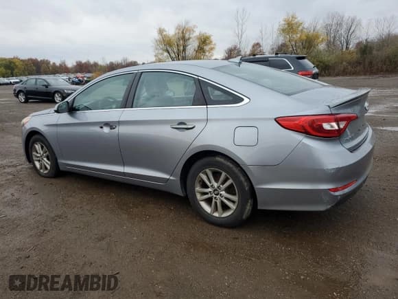 ✅ 2016 Hyundai Sonata SE • VIN: 5NPE24AF8GH280421 • Лот: 92122185. Опубликован ранее на Copart с пробегом 119 485 миль. Бесплатный доступ к архиву аукционных продаж из США и подробный отчёт об истории автомобиля на DreamBid. Изображение 2.