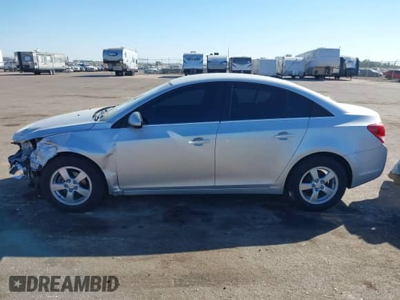 2016 Chevrolet Cruze LT z VIN 1G1PE5SB9G7194405, wystawiony jako IAAI lot #43367563 z przebiegiem 99 779 mil mil oraz . Historia ofert i sprzedaży dostępna na DreamBid. Obrazek 15.