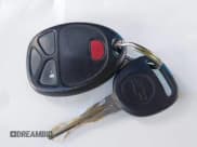 ✅ 2008 Chevrolet Silverado 2500HD 1LT • VIN: 1GCHC23668F121517 • Lot: 42783735. Wystawiony na IAAI z przebiegiem 256 197 mil. Bezpłatny archiwum sprzedaży aukcyjnych z USA i szczegółowy raport historii pojazdu na DreamBid. Zdjęcie 11.