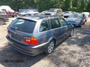 ✅ 2003 BMW 3 Series 325xi • VIN: WBAEP33443PF02247 • Lot: 42560000. Listed on IAAI with 143,766 mi. Free auction sales archive from the USA and detailed vehicle history report at DreamBid. Image 4.