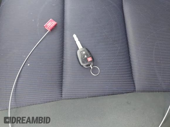 ✅ 2016 Toyota Prius One • VIN: JTDKDTB37G1125281 • Лот: 43434304. Опубликован ранее на IAAI с пробегом 88 838 миль. Бесплатный доступ к архиву аукционных продаж из США и подробный отчёт об истории автомобиля на DreamBid. Изображение 11.