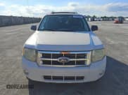 ✅ 2010 Ford Escape XLT • VIN: 1FMCU9D73AKB52787 • Lot: 89553915. Listed on Copart with 191,817 mi. Free auction sales archive from the USA and detailed vehicle history report at DreamBid. Image 5.