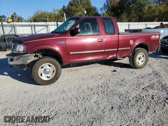 ✅ 1997 Ford F-150 XL • VIN: 1FTDX1866VNA47927 • Lot: 86878945. Listed on Copart with 119,071 mi. Free auction sales archive from the USA and detailed vehicle history report at DreamBid. Image 1.