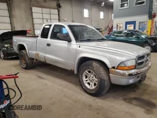 ✅ 2004 Dodge Dakota Sport • VIN: 1D7HG32N14S733389 • Lot: 46716745. Wystawiony na Copart z przebiegiem 169 510 mil. Bezpłatny archiwum sprzedaży aukcyjnych z USA i szczegółowy raport historii pojazdu na DreamBid. Zdjęcie 4.