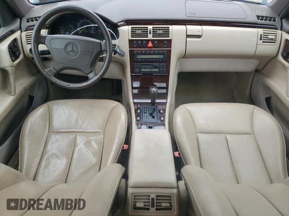 ✅ 1997 Mercedes-Benz E 320 • VIN: WDBJF72F3VA088328 • Lot: 66978305. Listed on Copart with Not provided. Free auction sales archive from the USA and detailed vehicle history report at DreamBid. Image 8.