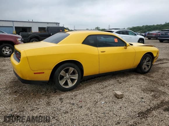 ✅ 2017 Dodge Challenger SXT • VIN: 2C3CDZAG5HH617326 • Lot: 69442005. Wystawiony na Copart z przebiegiem 180 163 mil. Bezpłatny archiwum sprzedaży aukcyjnych z USA i szczegółowy raport historii pojazdu na DreamBid. Zdjęcie 3.