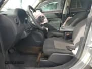 ✅ 2017 Jeep Patriot 75th Anniversary • VIN: 1C4NJPBB5HD141631 • Lot: 85928925. Wystawiony na Copart z przebiegiem 103 322 mil. Bezpłatny archiwum sprzedaży aukcyjnych z USA i szczegółowy raport historii pojazdu na DreamBid. Zdjęcie 7.