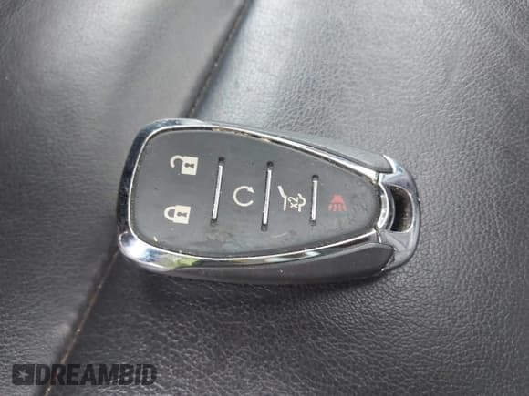 ✅ 2021 Chevrolet Traverse RS • VIN: 1GNEVJKW2MJ148446 • Lot: 42911378. Wystawiony na IAAI z przebiegiem 73 540 mil. Bezpłatny archiwum sprzedaży aukcyjnych z USA i szczegółowy raport historii pojazdu na DreamBid. Zdjęcie 11.