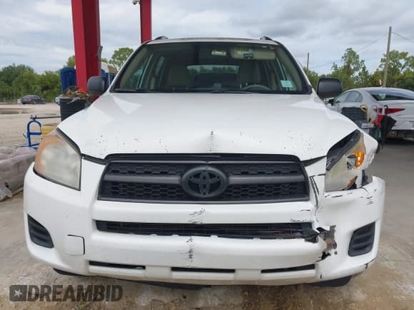 ✅ 2011 Toyota RAV4 • VIN: 2T3ZF4DV6BW103828 • Lot: 43261327. Listed on IAAI with 106,571 mi. Free auction sales archive from the USA and detailed vehicle history report at DreamBid. Image 12.