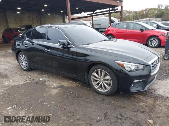 ✅ 2021 Infiniti Q50 Pure • VIN: JN1EV7AR2MM753964 • Лот: 43545264. Опубликован ранее на IAAI с пробегом 43 522 миль. Бесплатный доступ к архиву аукционных продаж из США и подробный отчёт об истории автомобиля на DreamBid. Изображение 1.