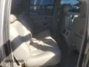 ✅ 2006 Chevrolet Silverado 1500 LT3 • VIN: 2GCEK13T261198170 • Lot: 81471855. Wystawiony na Copart z przebiegiem 205 980 mil. Bezpłatny archiwum sprzedaży aukcyjnych z USA i szczegółowy raport historii pojazdu na DreamBid. Zdjęcie 10.