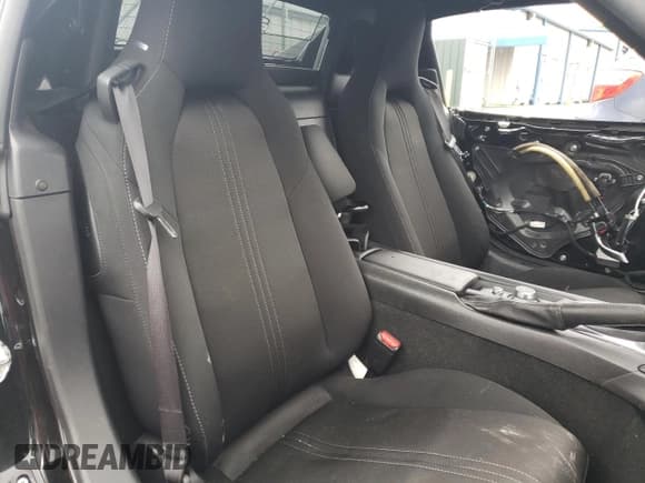 ✅ 2020 Mazda MX-5 Miata Club • VIN: JM1NDAL73L0415570 • Lot: 57559175. Wystawiony na Copart z przebiegiem 51 712 mil. Bezpłatny archiwum sprzedaży aukcyjnych z USA i szczegółowy raport historii pojazdu na DreamBid. Zdjęcie 10.