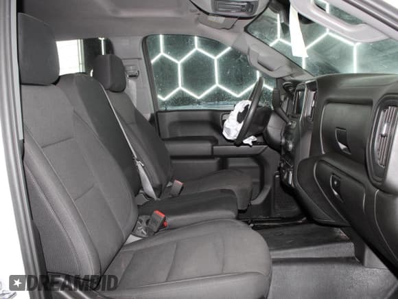 ✅ 2024 Chevrolet Silverado 2500HD Work Truck • VIN: 1GB1YLE7XRF337228 • Лот: 61039045. Опубликован ранее на Copart с пробегом 8 263 миль. Бесплатный доступ к архиву аукционных продаж из США и подробный отчёт об истории автомобиля на DreamBid. Изображение 5.