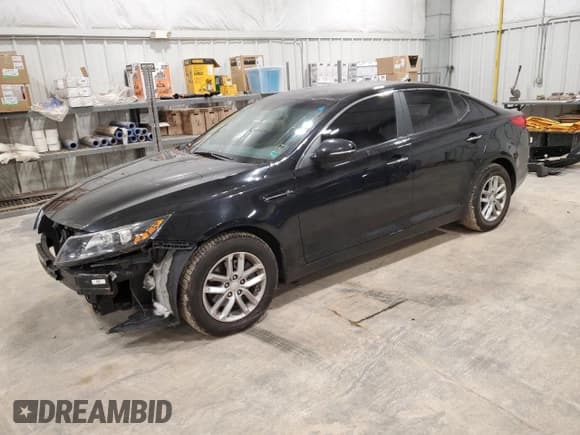 ✅ 2013 Kia Optima LX • VIN: 5XXGM4A7XDG241705 • Лот: 81814964. Опубликован ранее на Copart с пробегом 134 943 миль. Бесплатный доступ к архиву аукционных продаж из США и подробный отчёт об истории автомобиля на DreamBid. Изображение 1.