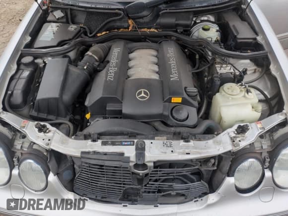 ✅ 2002 Mercedes-Benz E 320 • VIN: WDBJF83J62X072710 • Лот: 54703715. Опубликован ранее на Copart с пробегом 114 435 миль. Бесплатный доступ к архиву аукционных продаж из США и подробный отчёт об истории автомобиля на DreamBid. Изображение 12.