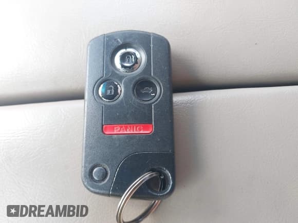 ✅ 2008 Acura RL • VIN: JH4KB16598C001233 • Лот: 42630344. Опубликован ранее на IAAI с пробегом 170 306 миль. Бесплатный доступ к архиву аукционных продаж из США и подробный отчёт об истории автомобиля на DreamBid. Изображение 11.