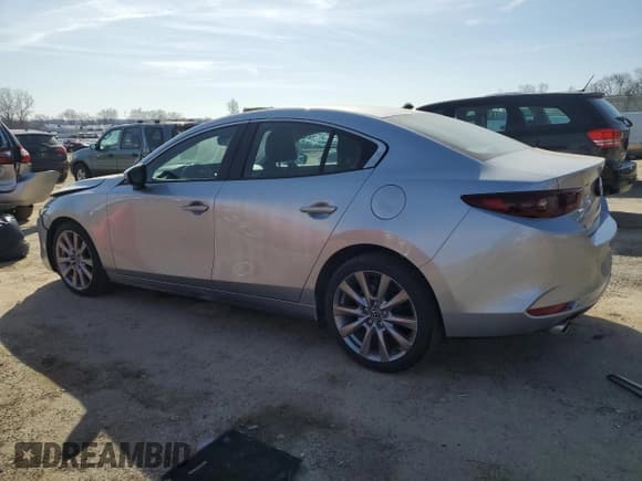 ✅ 2020 Mazda 3 Select • VIN: 3MZBPACL7LM131912 • Lot: 48870835. Listed on Copart with 96,668 mi. Free auction sales archive from the USA and detailed vehicle history report at DreamBid. Image 2.