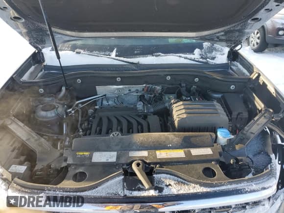 ✅ 2022 Volkswagen Atlas SEL • VIN: 1V2BE2CA2NC223803 • Лот: 43997075. Опубликован ранее на Copart с пробегом 23 557 миль. Бесплатный доступ к архиву аукционных продаж из США и подробный отчёт об истории автомобиля на DreamBid. Изображение 13.