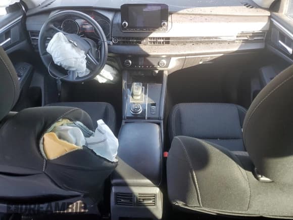 ✅ 2023 Mitsubishi Outlander ES • VIN: JA4J4TA89PZ029219 • Lot: 82105215. Listed on Copart with 38,020 mi. Free auction sales archive from the USA and detailed vehicle history report at DreamBid. Image 8.