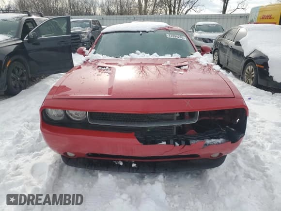 ✅ 2013 Dodge Challenger R/T • VIN: 2C3CDYBT0DH541594 • Lot: 87894265. Wystawiony na Copart z przebiegiem 136 512 mil. Bezpłatny archiwum sprzedaży aukcyjnych z USA i szczegółowy raport historii pojazdu na DreamBid. Zdjęcie 5.