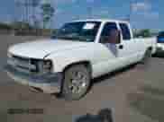 2002 Chevrolet Silverado 1500 с VIN 1GCEC19V12E302095, выставлен на аукционе IAAI как лот 41496693 с пробегом 276 903 миль миль и . История ставок и продаж доступна на DreamBid. Изображение 2.