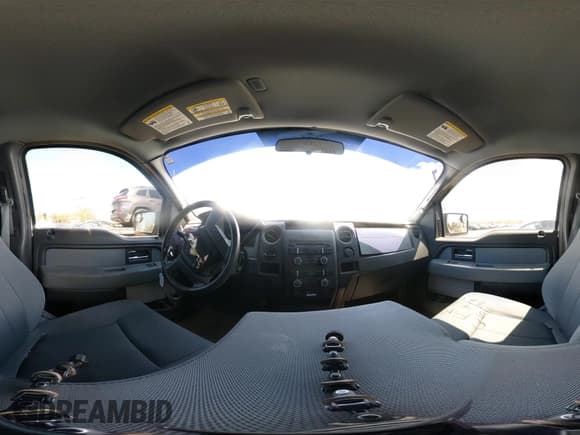 ✅ 2013 Ford F-150 XL • VIN: 1FTMF1CF7DFB08267 • Лот: 42229975. Опубликован ранее на IAAI с пробегом 111 300 миль. Бесплатный доступ к архиву аукционных продаж из США и подробный отчёт об истории автомобиля на DreamBid. Изображение 18.