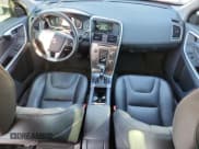 ✅ 2016 Volvo XC60 T5 Premier • VIN: YV4612RK1G2810062 • Lot: 92846745. Wystawiony na Copart z przebiegiem 78 133 mil. Bezpłatny archiwum sprzedaży aukcyjnych z USA i szczegółowy raport historii pojazdu na DreamBid. Zdjęcie 8.