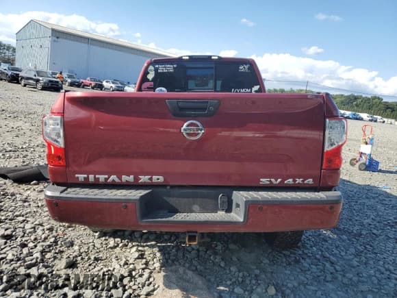 ✅ 2017 Nissan Titan SV • VIN: 1N6BA1F49HN535488 • Lot: 66770664. Wystawiony na Copart z przebiegiem 137 638 mil. Bezpłatny archiwum sprzedaży aukcyjnych z USA i szczegółowy raport historii pojazdu na DreamBid. Zdjęcie 6.