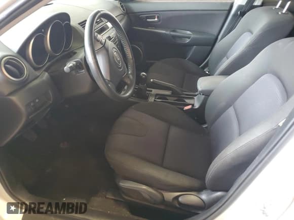 ✅ 2007 Mazda 3 S Touring • VIN: JM1BK344371645571 • Lot: 65622425. Wystawiony na Copart z przebiegiem Nie podano. Bezpłatny archiwum sprzedaży aukcyjnych z USA i szczegółowy raport historii pojazdu na DreamBid. Zdjęcie 7.