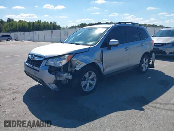 2015 Subaru Forester Premium z VIN JF2SJAGC7FH565322, wystawiony jako IAAI lot #43308201 z przebiegiem 114 689 mil mil oraz . Historia ofert i sprzedaży dostępna na DreamBid. Obrazek 2.