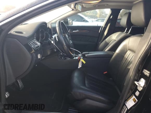 ✅ 2015 Mercedes-Benz CLS 550 • VIN: WDDLJ7DB1FA150576 • Лот: 73045164. Опубликован ранее на Copart с пробегом 70 421 миль. Бесплатный доступ к архиву аукционных продаж из США и подробный отчёт об истории автомобиля на DreamBid. Изображение 7.