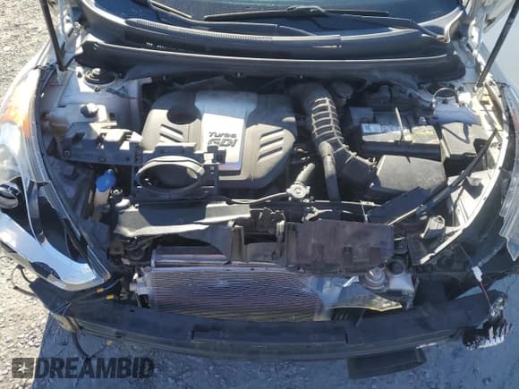 ✅ 2015 Hyundai Veloster Turbo • VIN: KMHTC6AEXFU239828 • Lot: 87089004. Wystawiony na Copart z przebiegiem 140 556 mil. Bezpłatny archiwum sprzedaży aukcyjnych z USA i szczegółowy raport historii pojazdu na DreamBid. Zdjęcie 13.