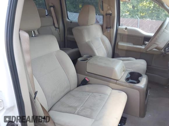 ✅ 2005 Ford F-150 XLT • VIN: 1FTPW12555FB20067 • Lot: 43246586. Listed on IAAI with 182,982 mi. Free auction sales archive from the USA and detailed vehicle history report at DreamBid. Image 5.