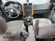 ✅ 2006 Saturn VUE • VIN: 5GZCZ63476S819796 • Lot: 49511155. Wystawiony na Copart z przebiegiem Nie podano. Bezpłatny archiwum sprzedaży aukcyjnych z USA i szczegółowy raport historii pojazdu na DreamBid. Zdjęcie 8.