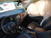 ✅ 2020 Mitsubishi Outlander SE • VIN: JA4AD3A3XLZ019961 • Lot: 43596032. Listed on IAAI with 112,826 mi. Free auction sales archive from the USA and detailed vehicle history report at DreamBid. Image 5.