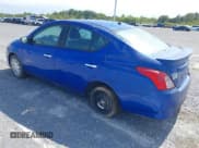 ✅ 2017 Nissan Versa S • VIN: 3N1CN7AP2HL841869 • Lot: 43337349. Wystawiony na IAAI z przebiegiem 200 251 mil. Bezpłatny archiwum sprzedaży aukcyjnych z USA i szczegółowy raport historii pojazdu na DreamBid. Zdjęcie 3.