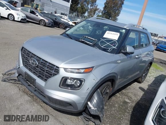 ✅ 2022 Hyundai Venue Limited • VIN: KMHRC8A35NU134584 • Lot: 41212254. Listed on IAAI with 44,686 mi. Free auction sales archive from the USA and detailed vehicle history report at DreamBid. Image 2.