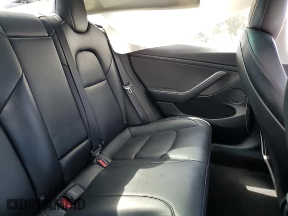 ✅ 2023 Tesla Model 3 • VIN: 5YJ3E1EA7PF458569 • Lot: 69607545. Wystawiony na Copart z przebiegiem Nie podano. Bezpłatny archiwum sprzedaży aukcyjnych z USA i szczegółowy raport historii pojazdu na DreamBid. Zdjęcie 10.