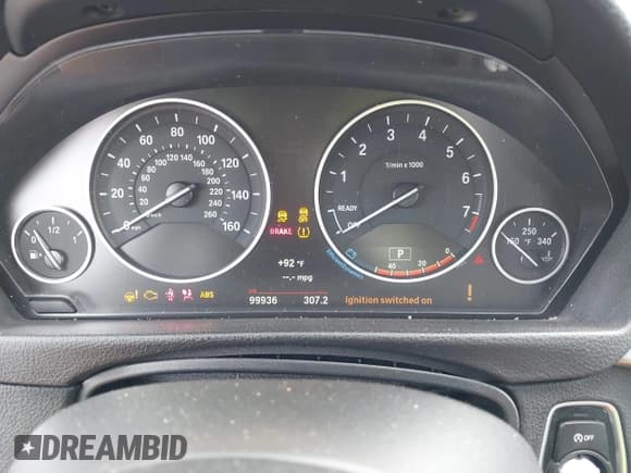 ✅ 2018 BMW 4 Series 430i xDrive • VIN: WBA4J3C54JBG96407 • Lot: 42973459. Wystawiony na IAAI z przebiegiem 99 936 mil. Bezpłatny archiwum sprzedaży aukcyjnych z USA i szczegółowy raport historii pojazdu na DreamBid. Zdjęcie 7.