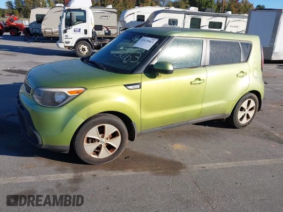 ✅ 2016 Kia Soul • VIN: KNDJN2A23G7853253 • Lot: 43475863. Wystawiony na IAAI z przebiegiem 318 210 mil. Bezpłatny archiwum sprzedaży aukcyjnych z USA i szczegółowy raport historii pojazdu na DreamBid. Zdjęcie 2.