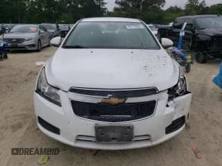 ✅ 2014 Chevrolet Cruze 1LT • VIN: 1G1PC5SB0E7348664 • Lot: 69118985. Wystawiony na Copart z przebiegiem 136 103 mil. Bezpłatny archiwum sprzedaży aukcyjnych z USA i szczegółowy raport historii pojazdu na DreamBid. Zdjęcie 5.