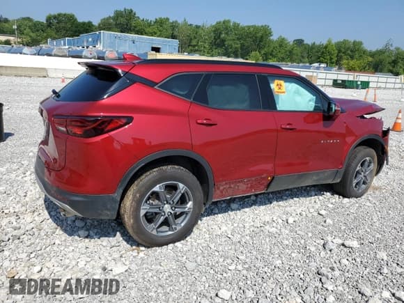 ✅ 2023 Chevrolet Blazer LT • VIN: 3GNKBJRS2PS133768 • Лот: 64442445. Опубликован ранее на Copart с пробегом Не указан. Бесплатный доступ к архиву аукционных продаж из США и подробный отчёт об истории автомобиля на DreamBid. Изображение 3.