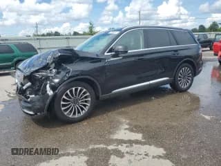 ✅ 2022 Lincoln Aviator Reserve • VIN: 5LM5J7WC1NGL09464 • Лот: 60990835. Опубликован ранее на Copart с пробегом 59 121 миль. Бесплатный доступ к архиву аукционных продаж из США и подробный отчёт об истории автомобиля на DreamBid. Изображение 1.