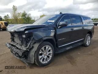 ✅ 2021 GMC Yukon XL Denali • VIN: 1GKS2JKL3MR411527 • Lot: 82095595. Listed on Copart with 102,828 mi. Free auction sales archive from the USA and detailed vehicle history report at DreamBid. Image 1.