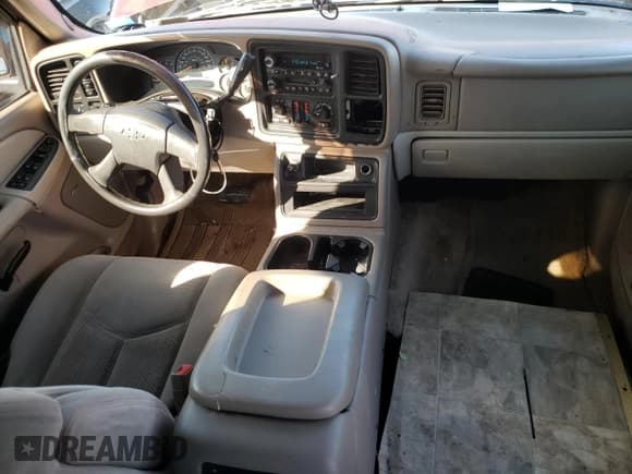 ✅ 2003 Chevrolet Tahoe LT • VIN: 1GNEK13T03J165855 • Lot: 85254945. Listed on Copart with 245,594 mi. Free auction sales archive from the USA and detailed vehicle history report at DreamBid. Image 8.