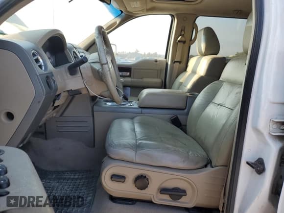 ✅ 2006 Ford F-150 XLT • VIN: 1FTPW14506FA22045 • Lot: 87292005. Listed on Copart with 94,542 mi. Free auction sales archive from the USA and detailed vehicle history report at DreamBid. Image 7.
