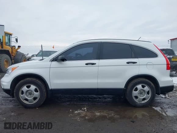✅ 2011 Honda CR-V LX • VIN: JHLRE4H38BC014571 • Lot: 43839770. Listed on IAAI with 114,228 mi. Free auction sales archive from the USA and detailed vehicle history report at DreamBid. Image 14.