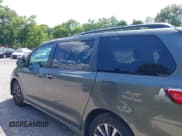 ✅ 2018 Toyota Sienna XLE • VIN: 5TDDZ3DC4JS189540 • Лот: 42594973. Опубликован ранее на IAAI с пробегом 103 374 миль. Бесплатный доступ к архиву аукционных продаж из США и подробный отчёт об истории автомобиля на DreamBid. Изображение 14.
