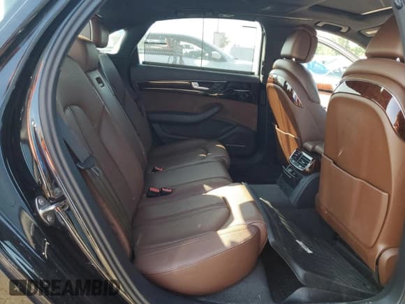 ✅ 2012 Audi A8 • VIN: WAURVAFD4CN012522 • Лот: 60275185. Опубликован ранее на Copart с пробегом 91 477 миль. Бесплатный доступ к архиву аукционных продаж из США и подробный отчёт об истории автомобиля на DreamBid. Изображение 10.